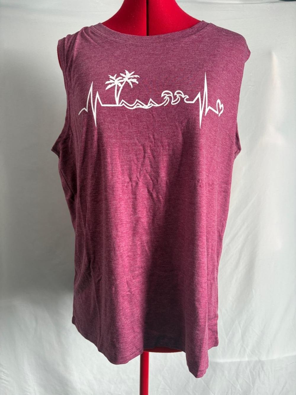 Women’s Muscle Tee - Maroon Palm Wave Graphic